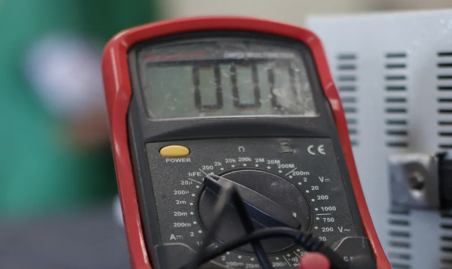 Step-by-Step Guide To Installing A Three-Terminal Regulator
